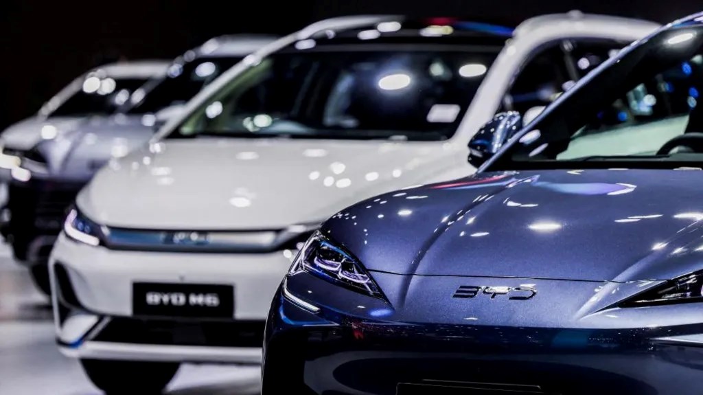 BYD Profit Drops
